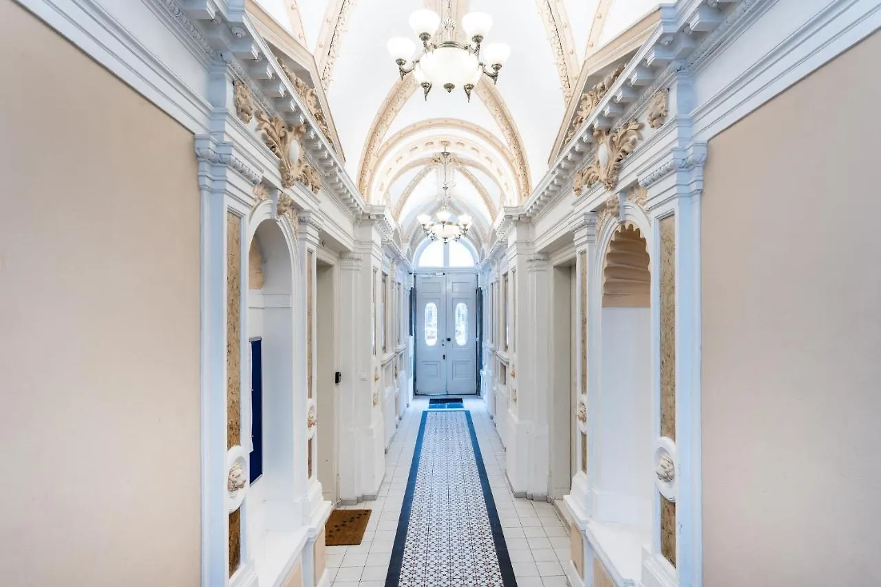 Апартаменты Get Prague Flat Stepanska